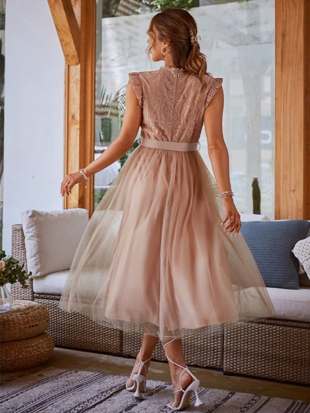 Simplee Women's Contrast Lace Blush Pink Belted Mesh Dress Size L - Picture 3 of 5